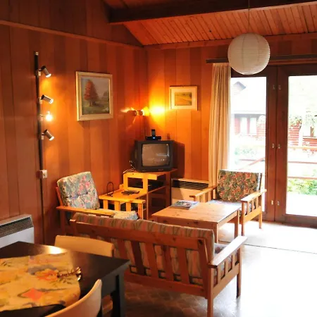 Cozy Holiday Home With An Oven In A Green Area Сasa de vacaciones Jupille