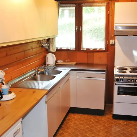 Cozy Holiday Home With An Oven In A Green Area *