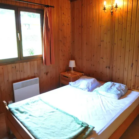 Cozy Holiday Home With An Oven In A Green Area Vakantiehuis Jupille