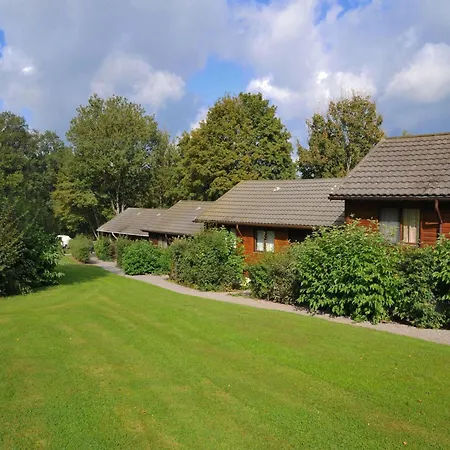 Cozy Holiday Home With An Oven In A Green Area * Jupille